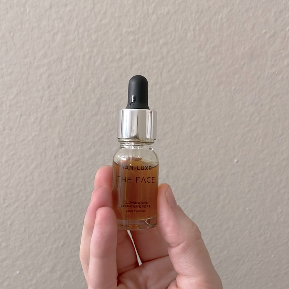 Tan Luxe The Face Light/Medium Face Drops